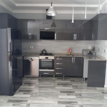 Apartment Irina Batumi Esterno foto