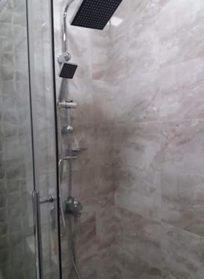 Apartment Irina Batumi Esterno foto
