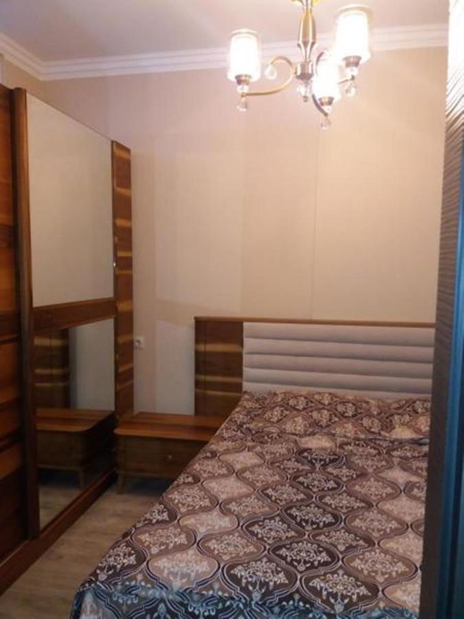 Apartment Irina Batumi Esterno foto