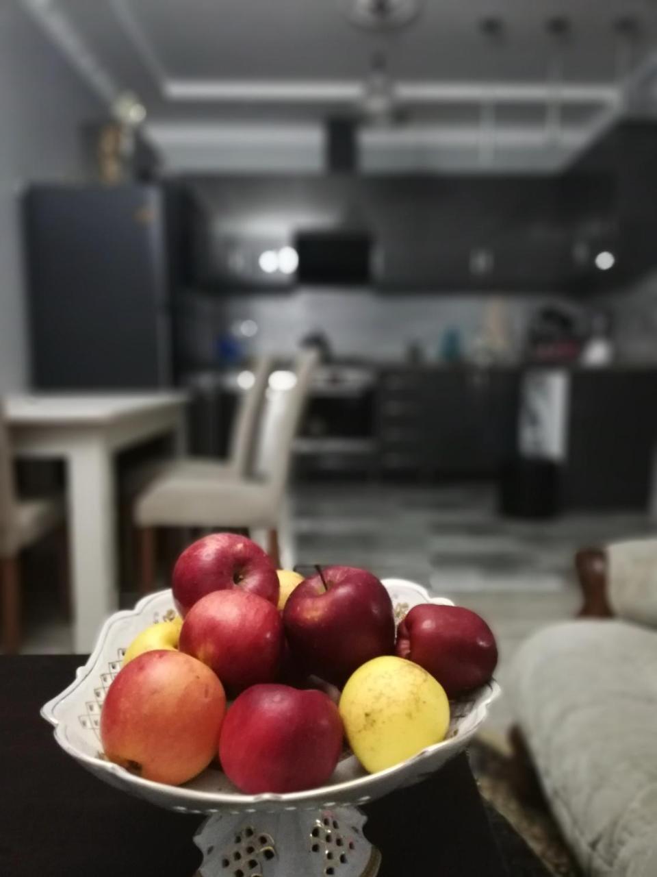 Apartment Irina Batumi Esterno foto